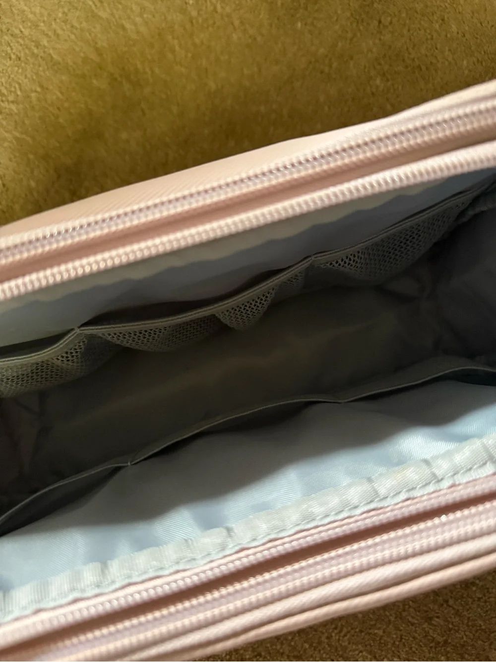 Bagsmart lightly used